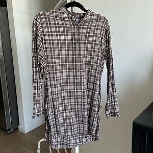 Brown lightweight button down (Ines De La Fressange x Uniqlo)